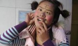 爆料丑女配帅哥视频,揭秘视频背后的惊人真相